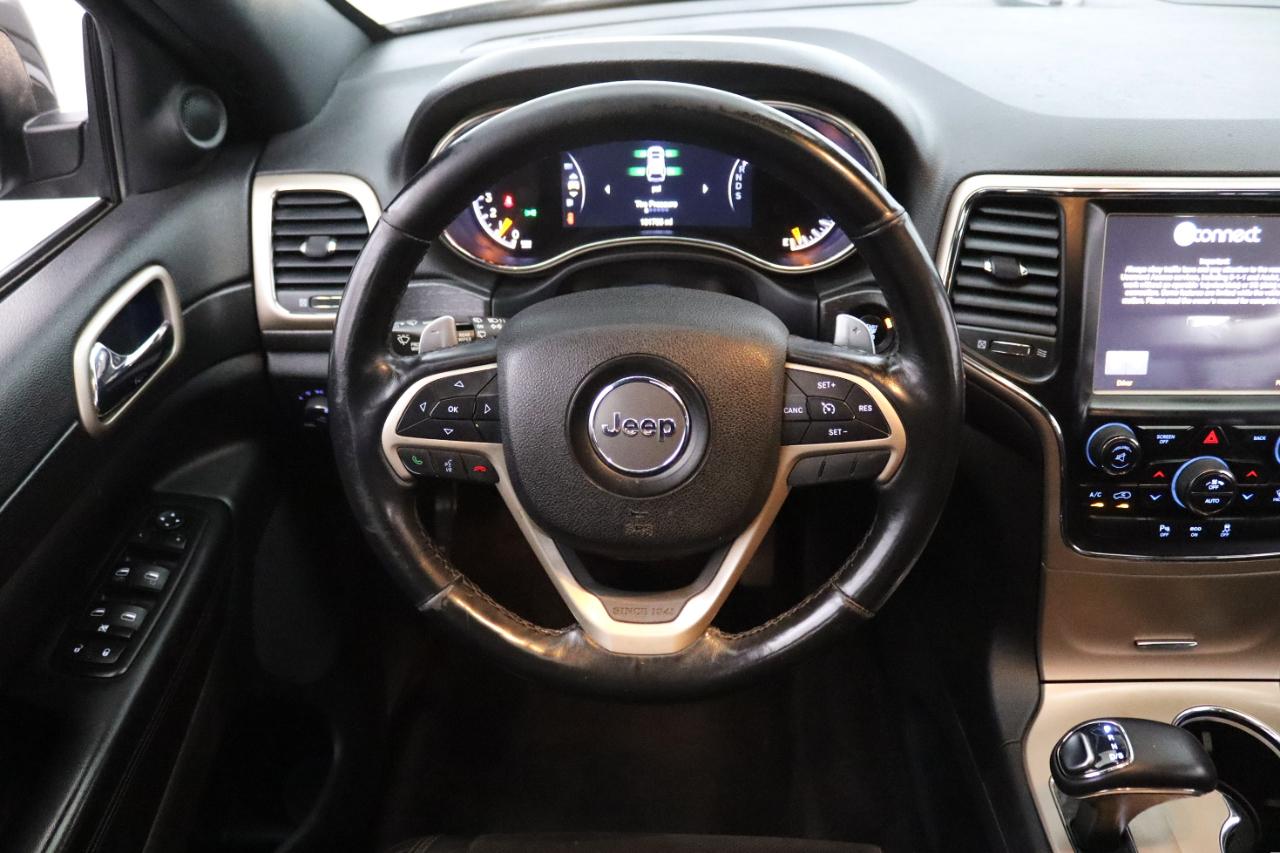 Jeep Grand Cherokee Laredo 4WD 2015