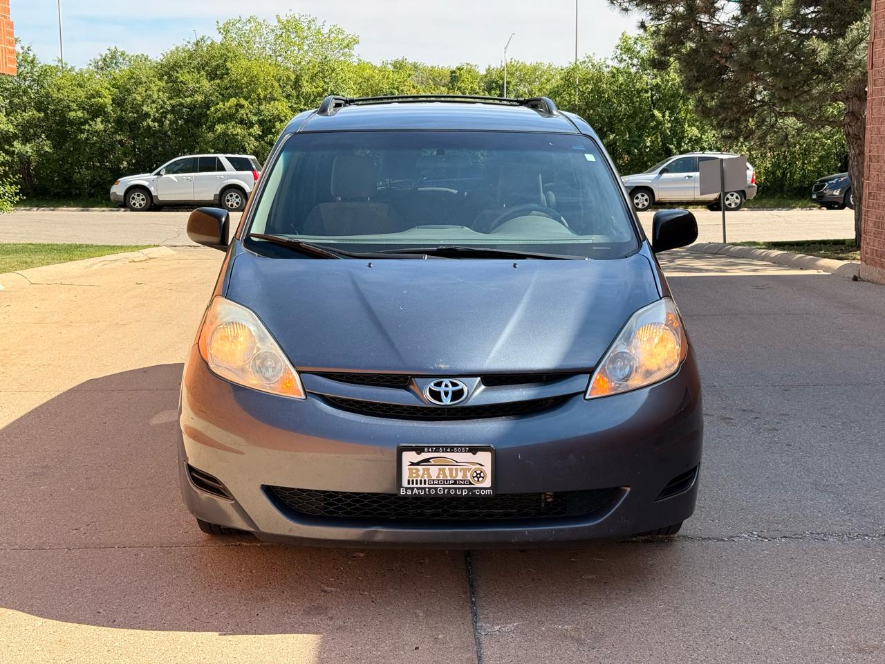 Toyota Sienna CE FWD 7 Passenger 2010