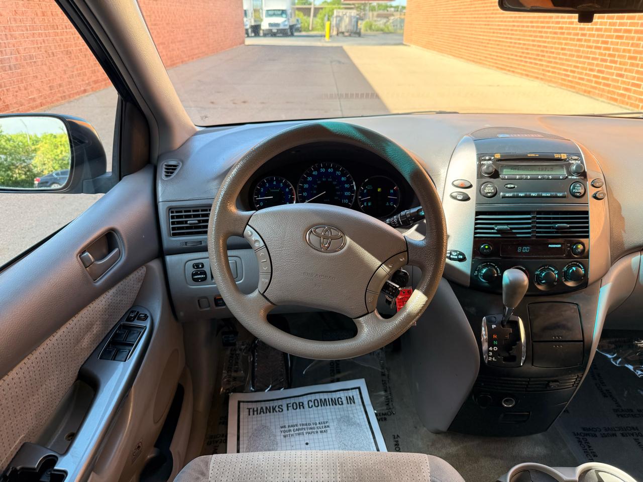 Toyota Sienna CE FWD 7 Passenger 2010