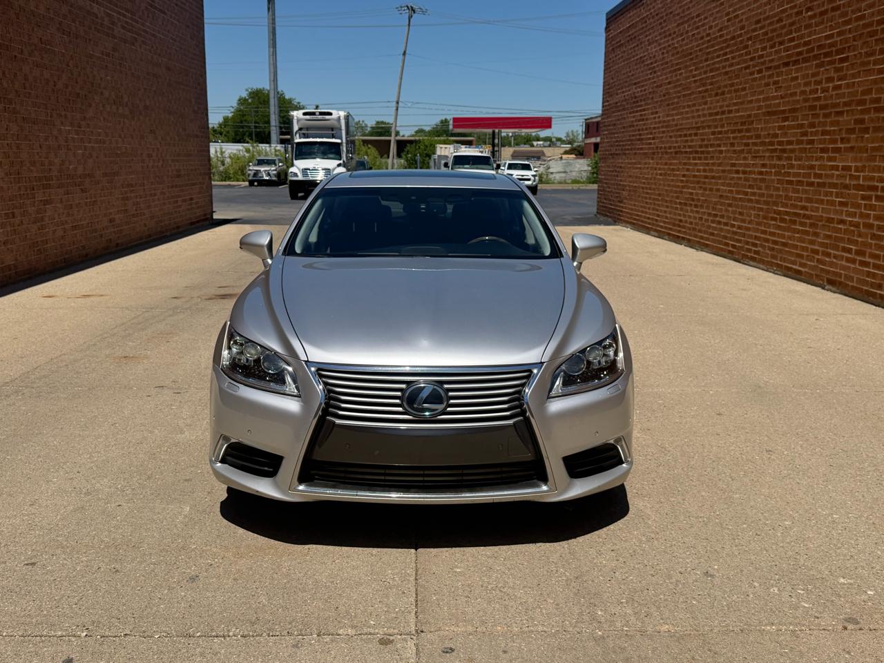 Lexus LS 460 L Luxury Sedan 2015