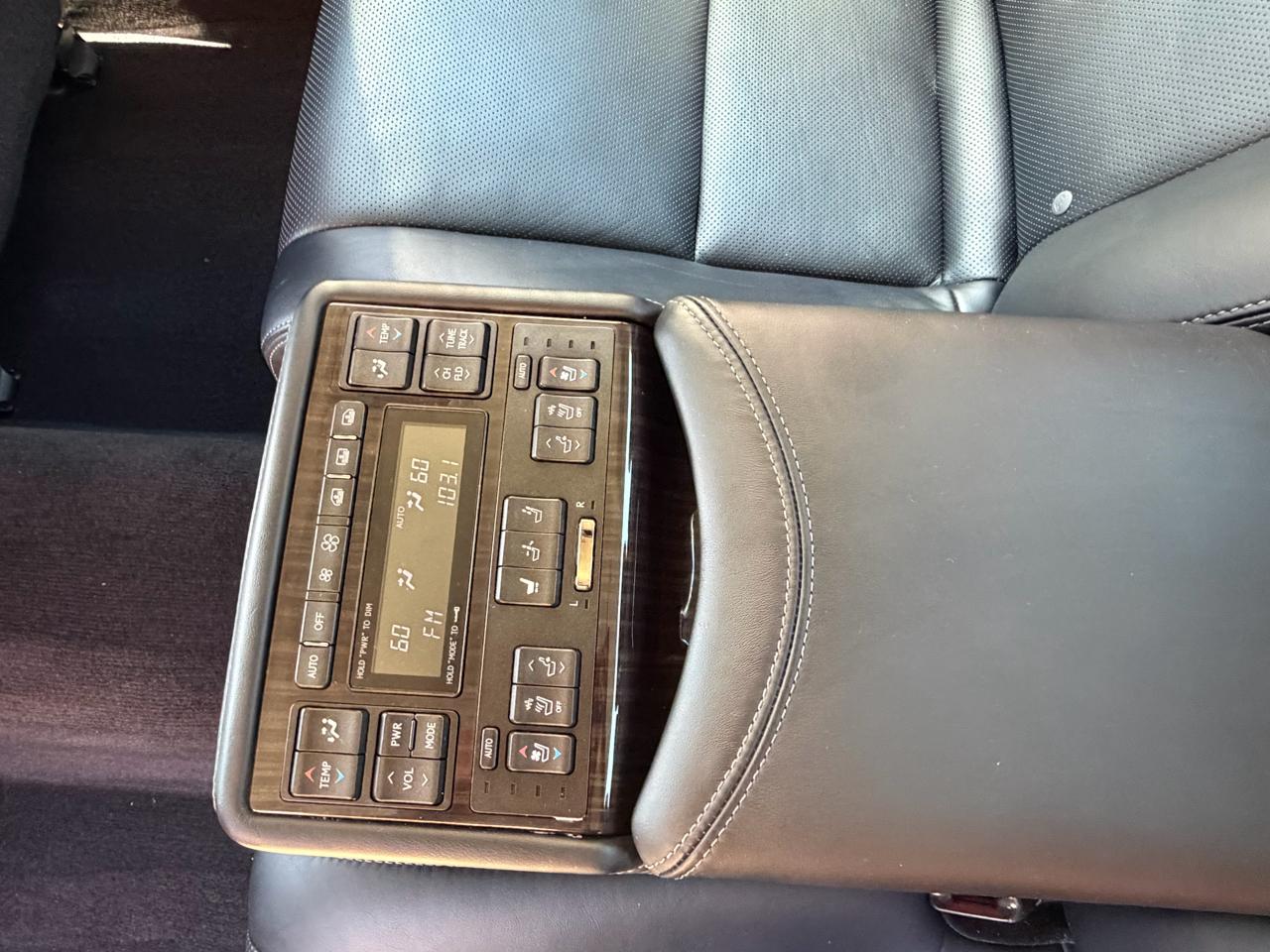 Lexus LS 460 L Luxury Sedan 2015