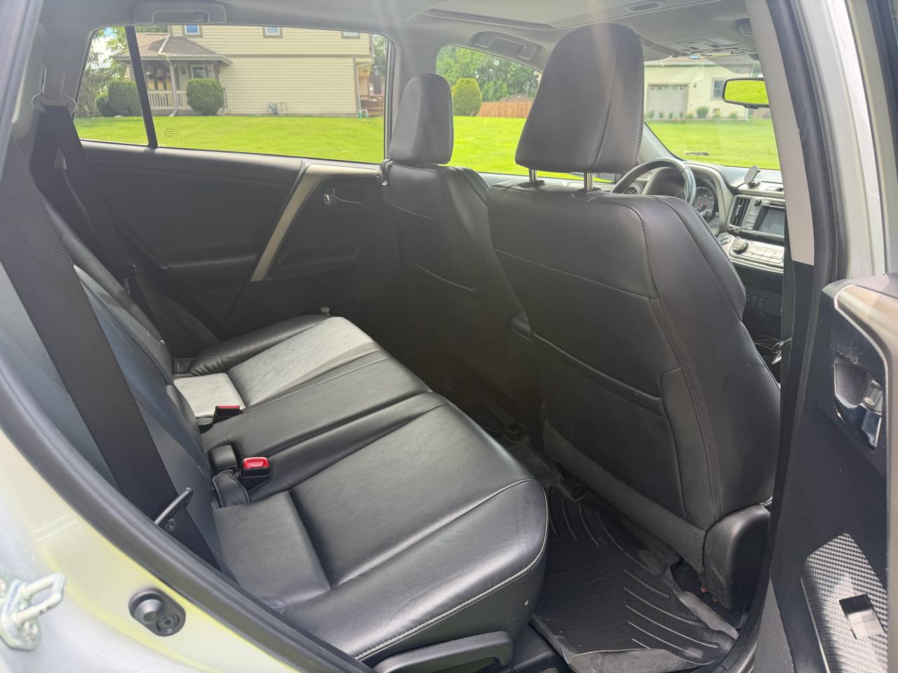 Toyota RAV4 Limited AWD 2015