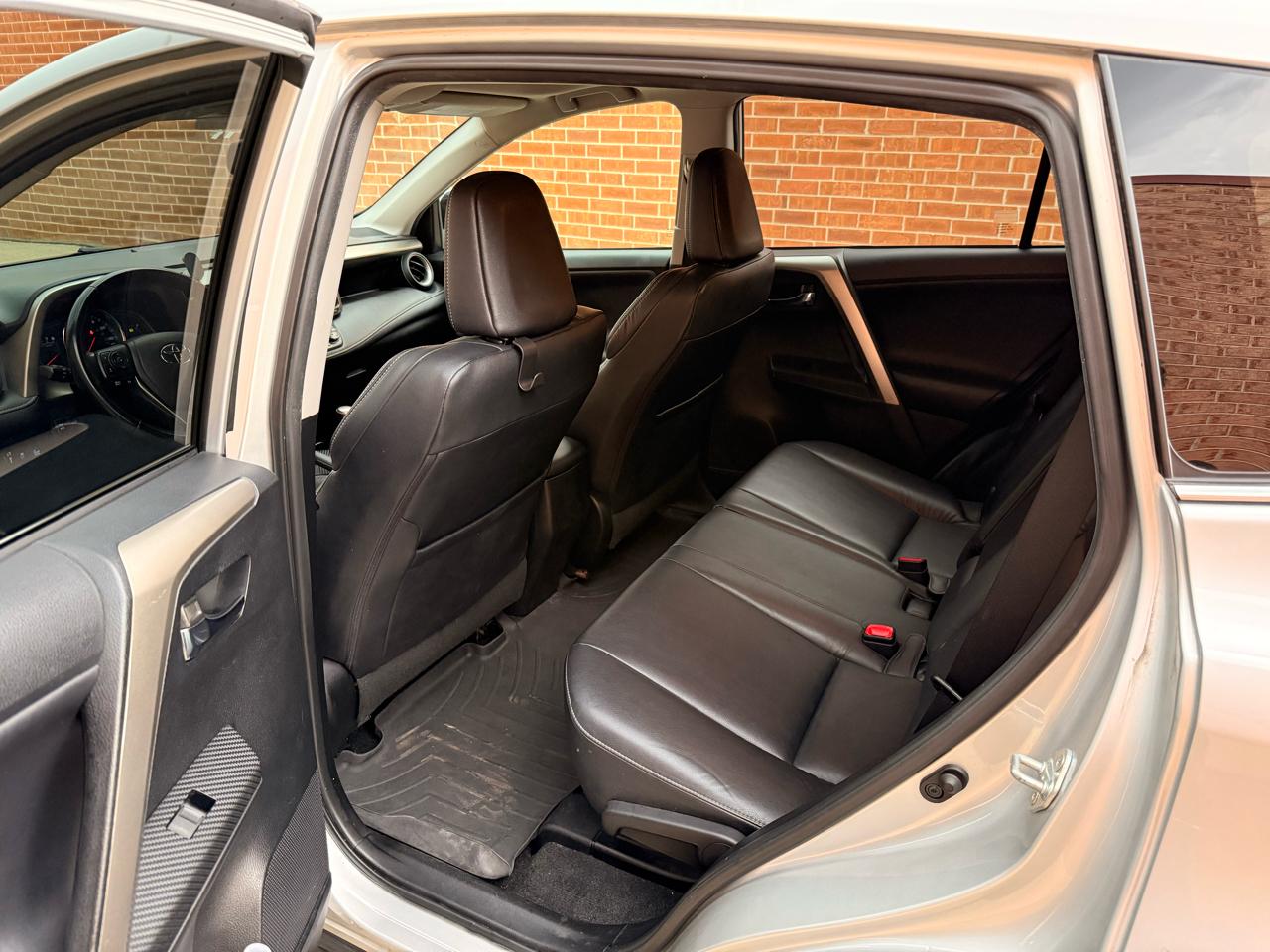 Toyota RAV4 Limited AWD 2015