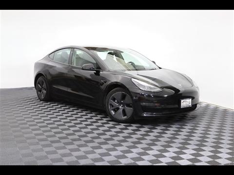 2022 Tesla Model 3 Standard Range Plus
