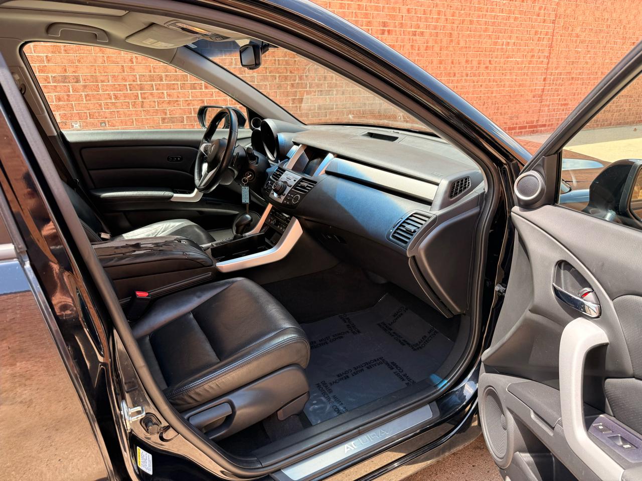 Acura RDX 5-Spd AT with Technology Package 2008