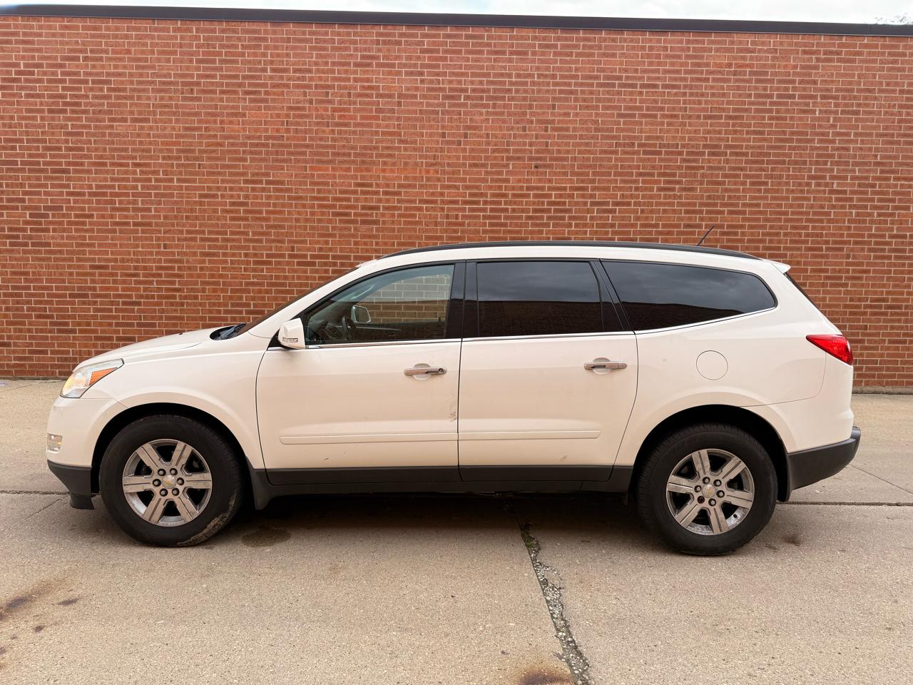 Chevrolet Traverse 2LT AWD 2012