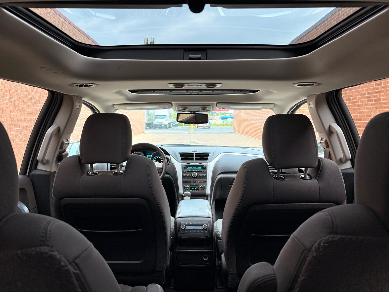 Chevrolet Traverse 2LT AWD 2012