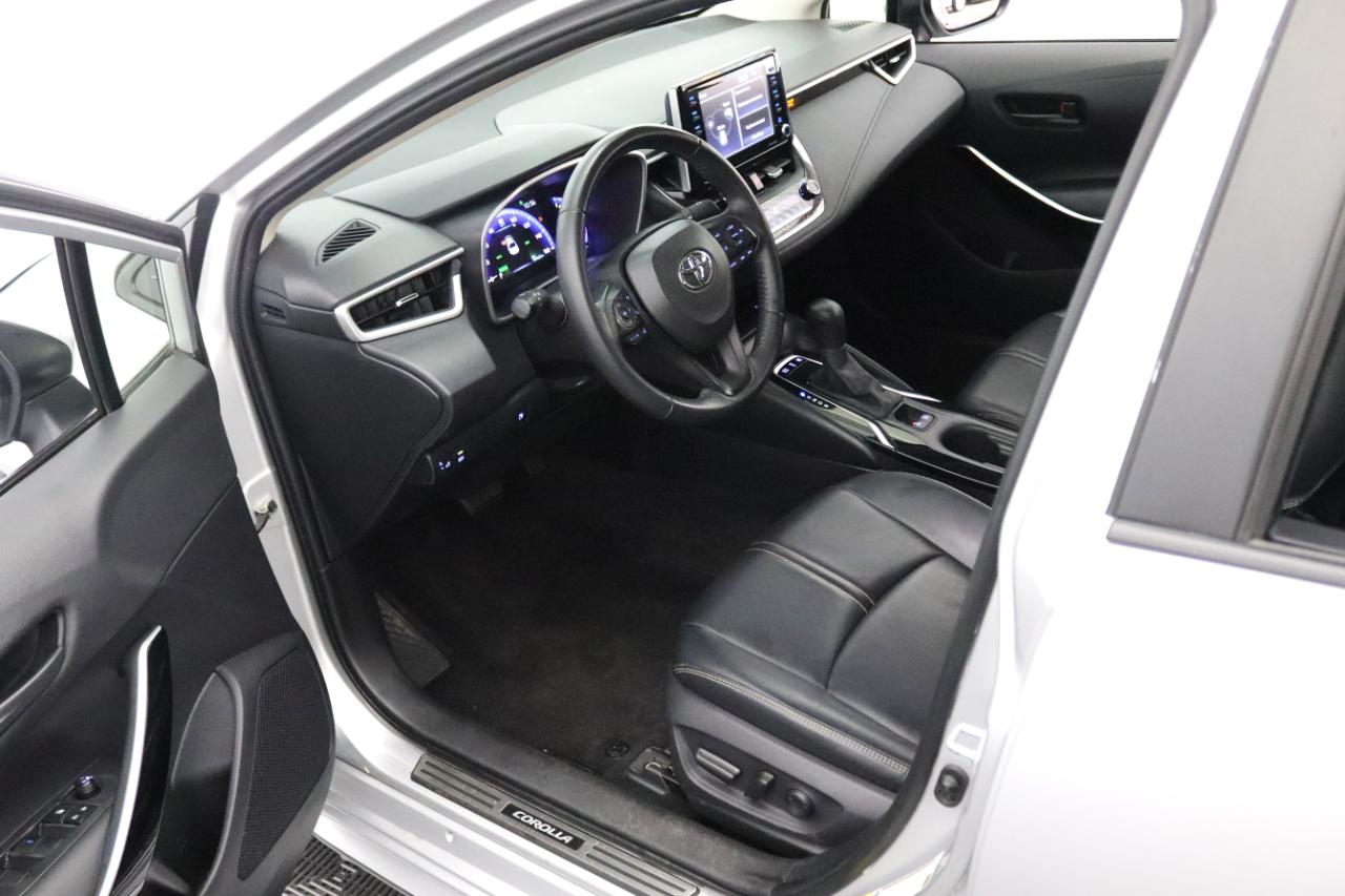 2022 Toyota Corolla LE - Photo 13