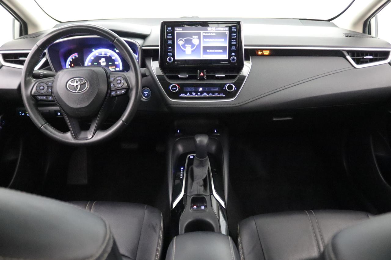 2022 Toyota Corolla LE - Photo 16