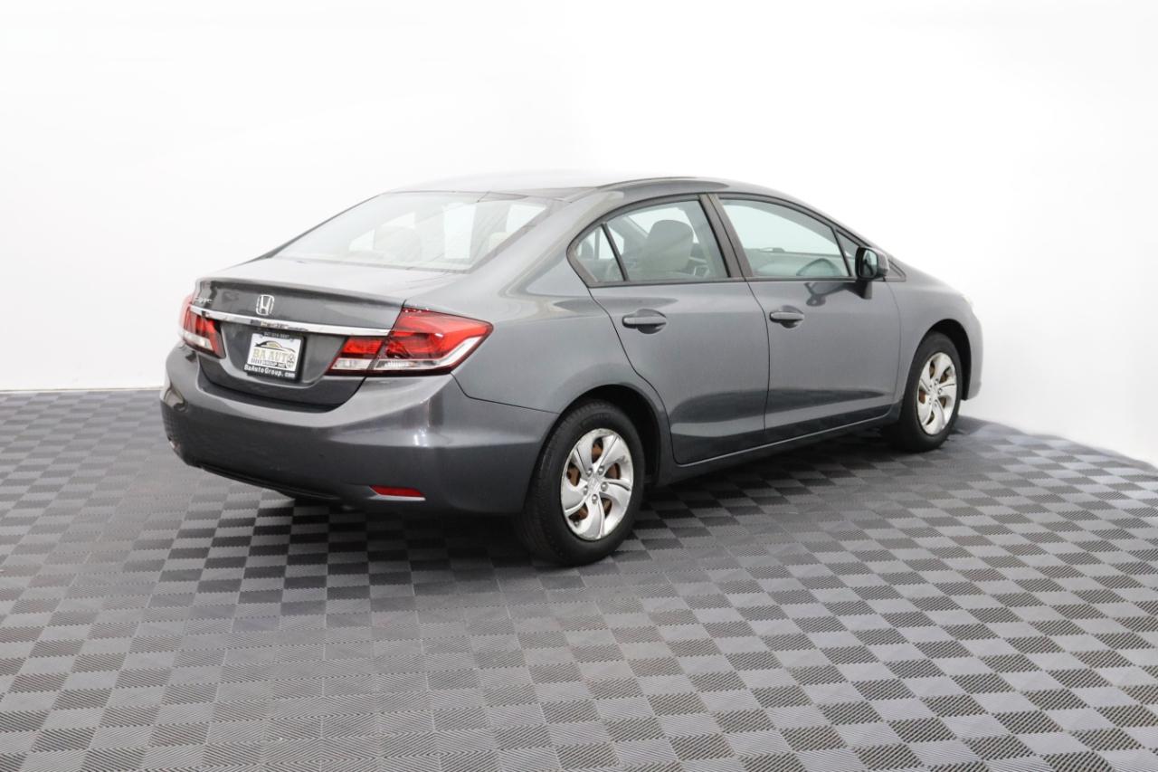 Honda Civic LX Sedan 5-Speed AT 2013