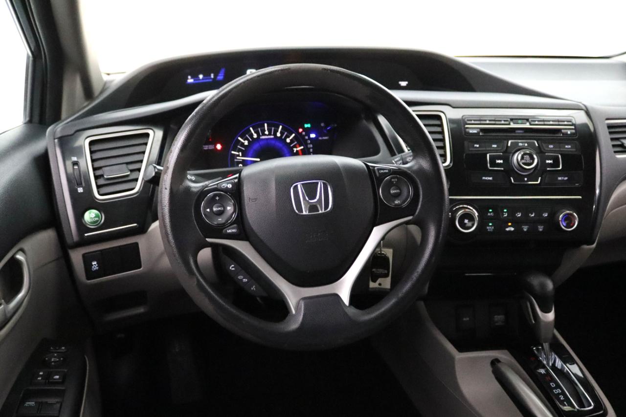 Honda Civic LX Sedan 5-Speed AT 2013