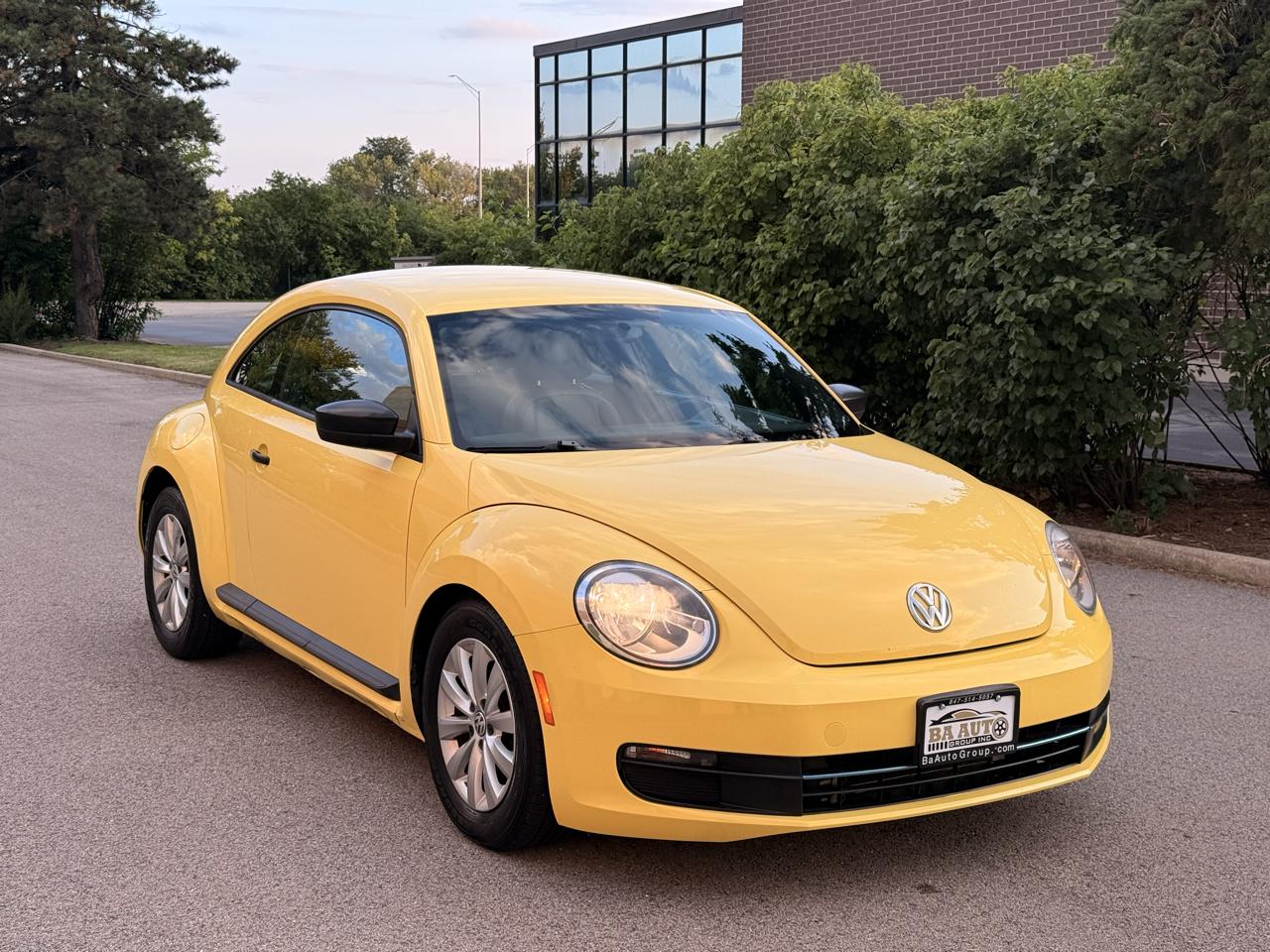 Volkswagen Beetle 1.8T Classic 2015