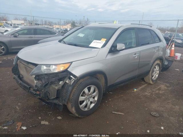 Kia Sorento LX 2WD 2013