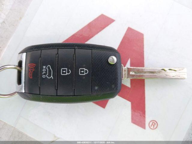 Kia Sorento LX 2WD 2014