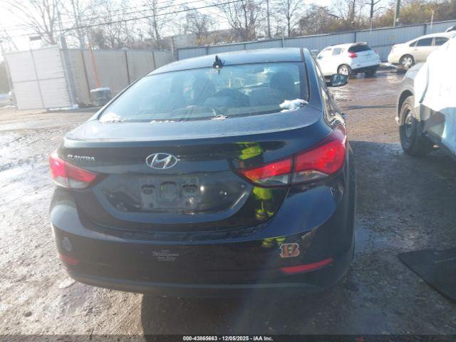 Hyundai Elantra SE 6AT 2016