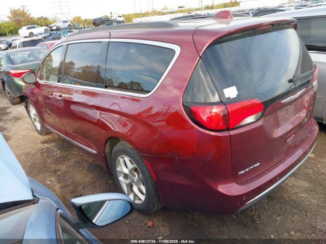 Chrysler Pacifica Touring-L 2017