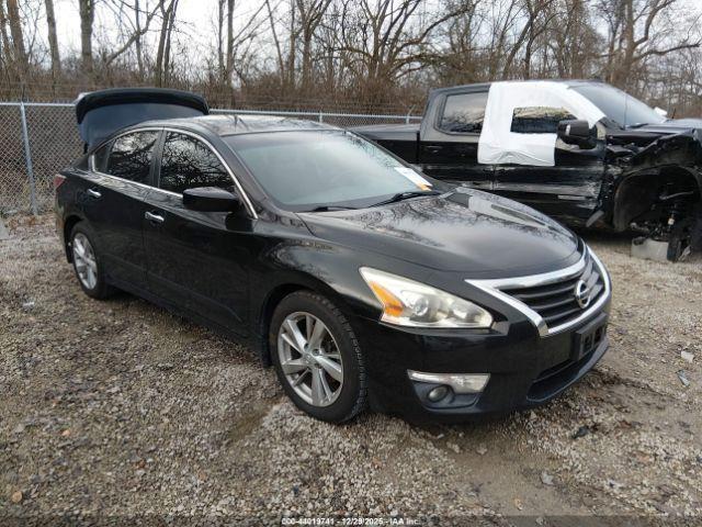 Nissan Altima 2.5 SV 2015