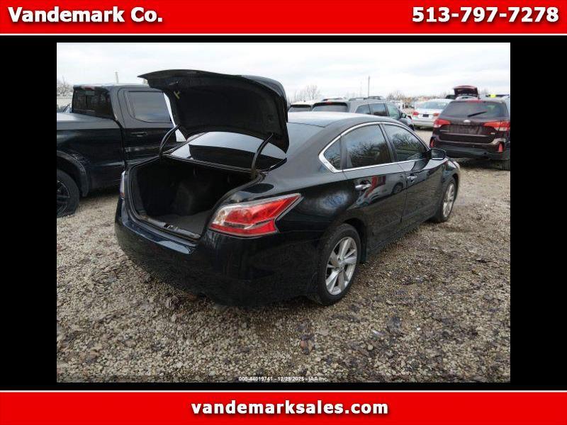 Nissan Altima 2.5 SV 2015