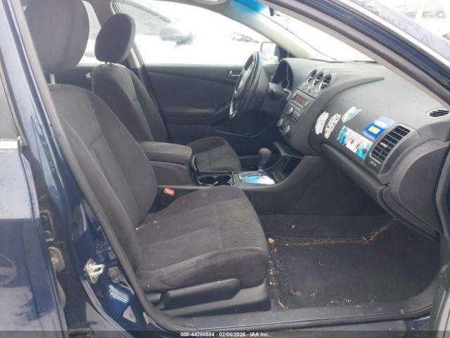 Nissan Altima 2.5 2012