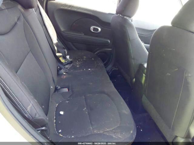 Kia Soul Base 6A 2016