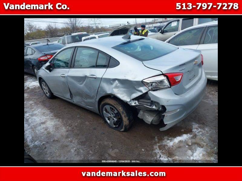 Chevrolet Cruze LS Auto 2018