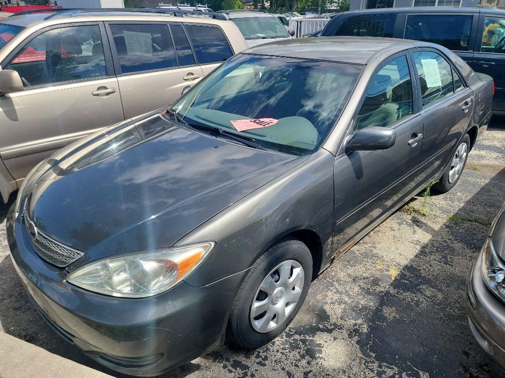 2003 Toyota Camry LE