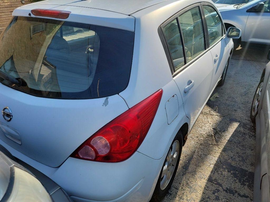 Nissan Versa  2007