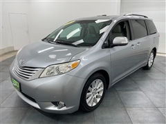 2013 Toyota Sienna 