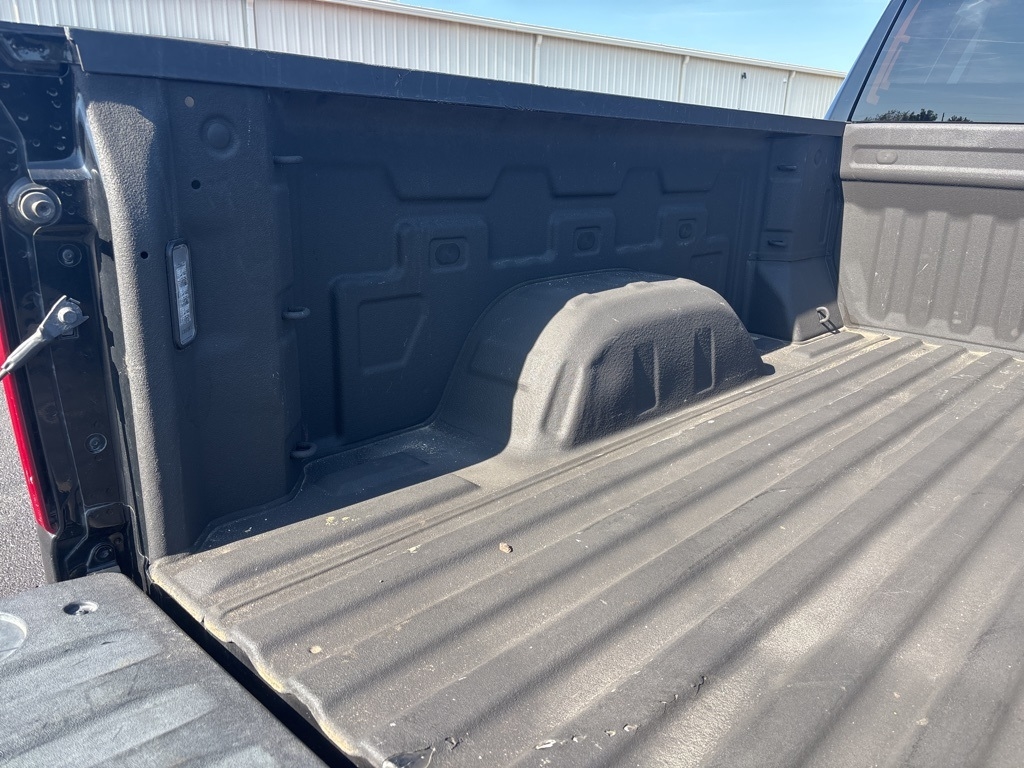 Chevrolet Silverado 1500 4WD Crew Cab 157" High Country 2019