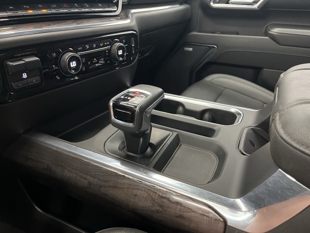 Chevrolet Silverado 1500 4WD Crew Cab 147" LTZ 2023