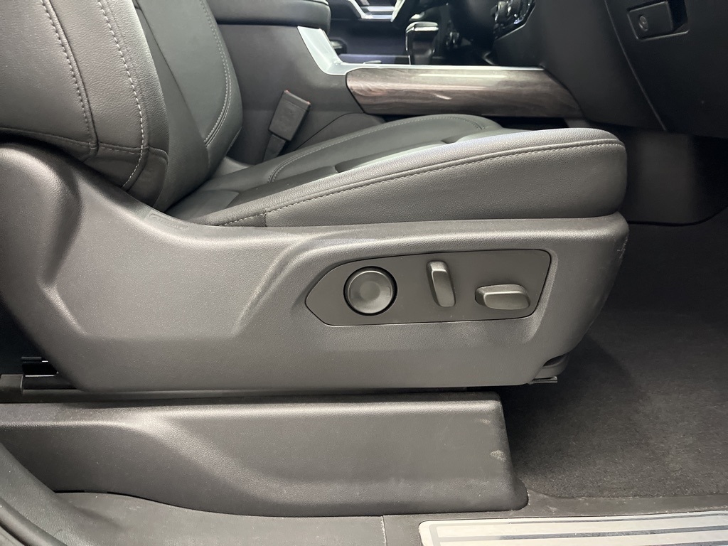 Chevrolet Silverado 1500 4WD Crew Cab 147" LTZ 2023