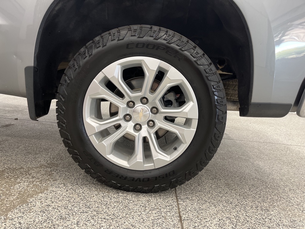 Chevrolet Silverado 1500 4WD Crew Cab 147" LTZ 2023