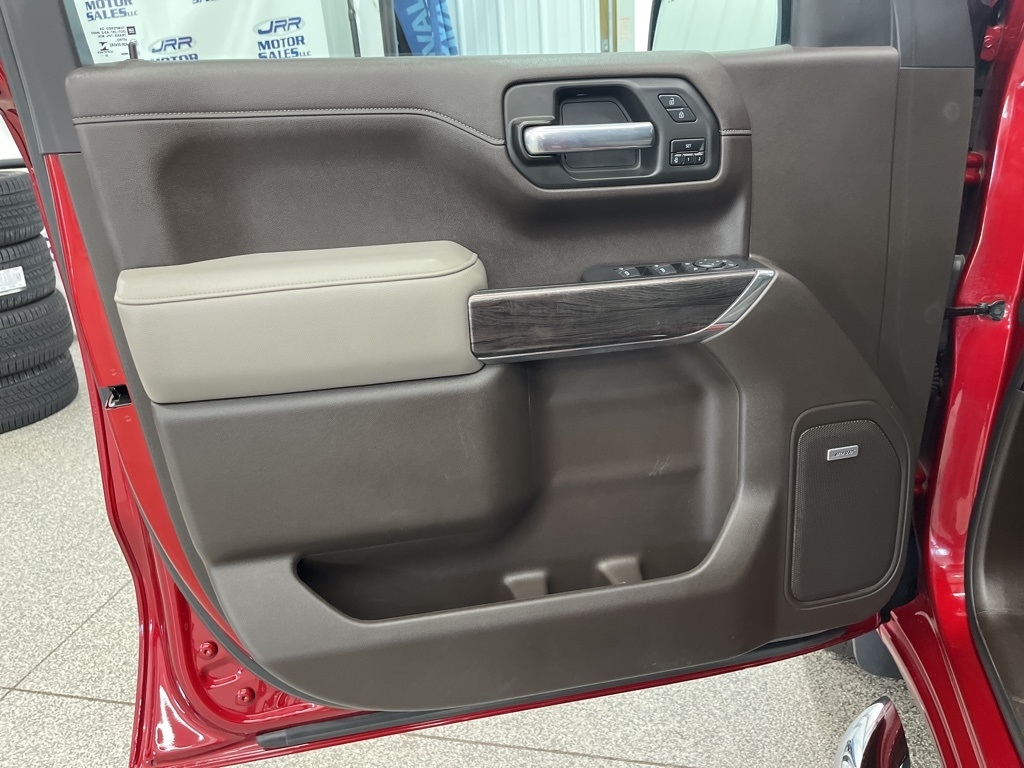 Chevrolet Silverado 1500 4WD Crew Cab 147" LTZ 2021