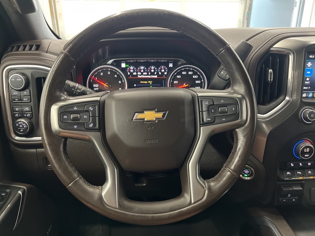 Chevrolet Silverado 1500 4WD Crew Cab 147" LTZ 2021