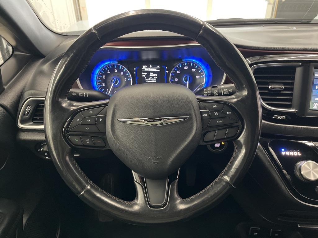 Chrysler Pacifica Touring L 35th Anniversary FWD *Ltd Avail* 2020