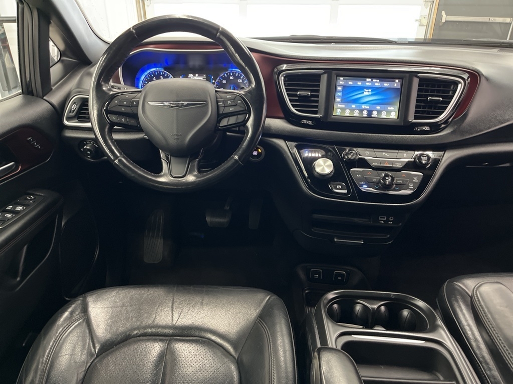 Chrysler Pacifica Touring L 35th Anniversary FWD *Ltd Avail* 2020
