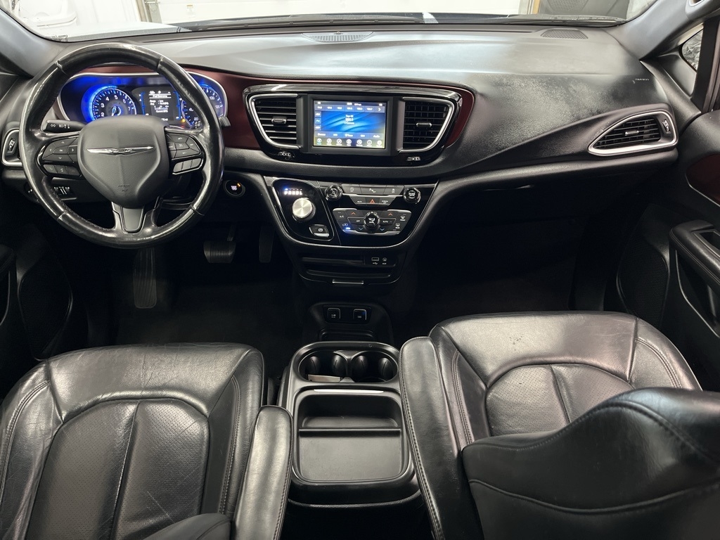 Chrysler Pacifica Touring L 35th Anniversary FWD *Ltd Avail* 2020