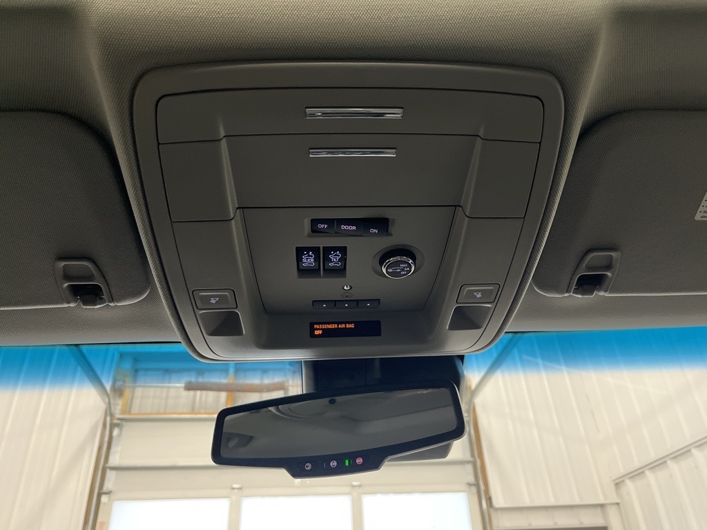 Chevrolet Tahoe 4WD 4dr LT 2018
