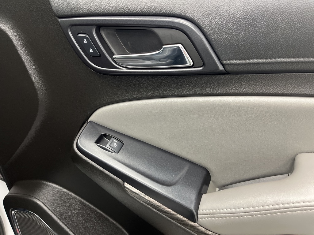 Chevrolet Tahoe 4WD 4dr LT 2018