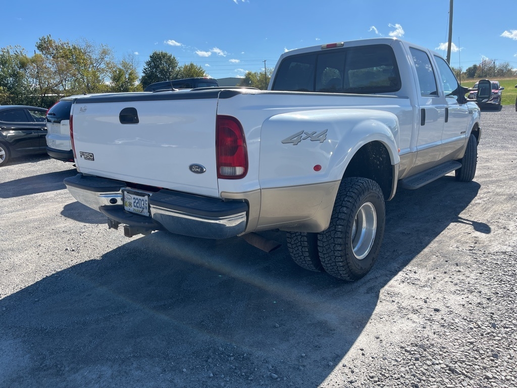 Ford Super Duty F-350 DRW Crew Cab 156" Lariat 4WD 2001 Ford Super Duty F-350 DRW Crew Cab 156" Lariat 4WD 2001