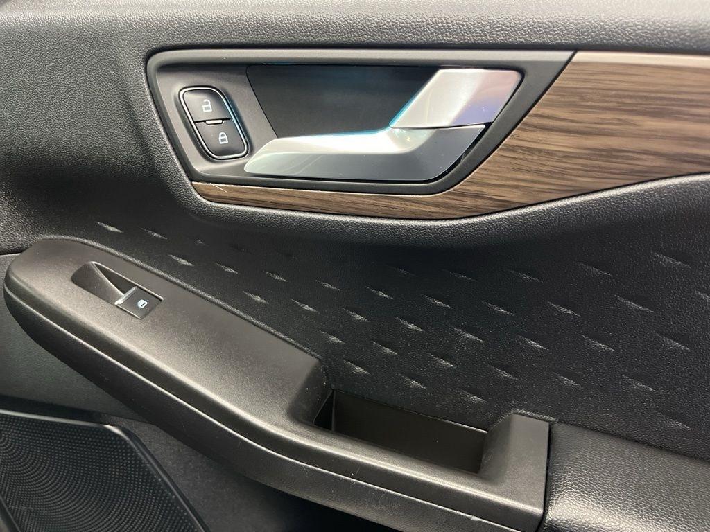 Ford Escape Titanium AWD 2020