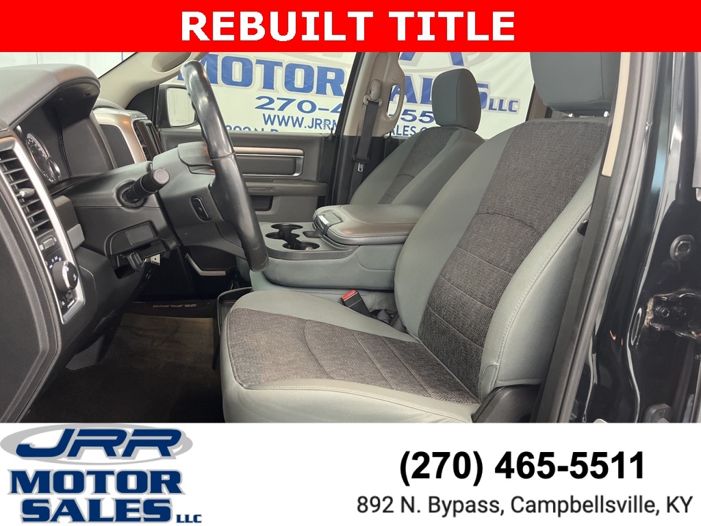 RAM 1500 Big Horn 4x2 Crew Cab 6'4" Box 2017