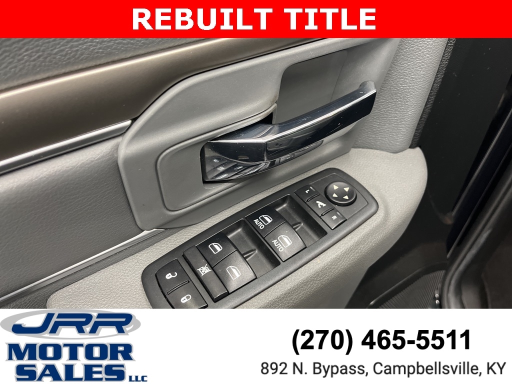 RAM 1500 Big Horn 4x2 Crew Cab 6'4" Box 2017