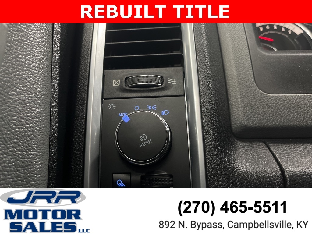 RAM 1500 Big Horn 4x2 Crew Cab 6'4" Box 2017