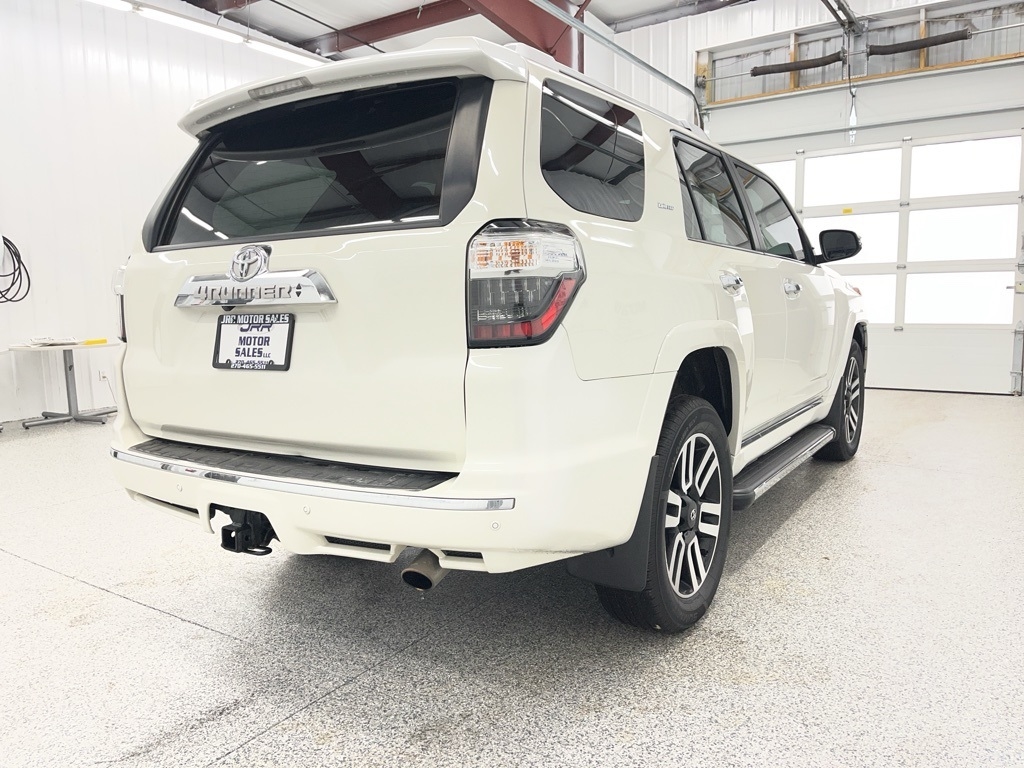 Toyota 4Runner Limited 4WD (Natl) 2022