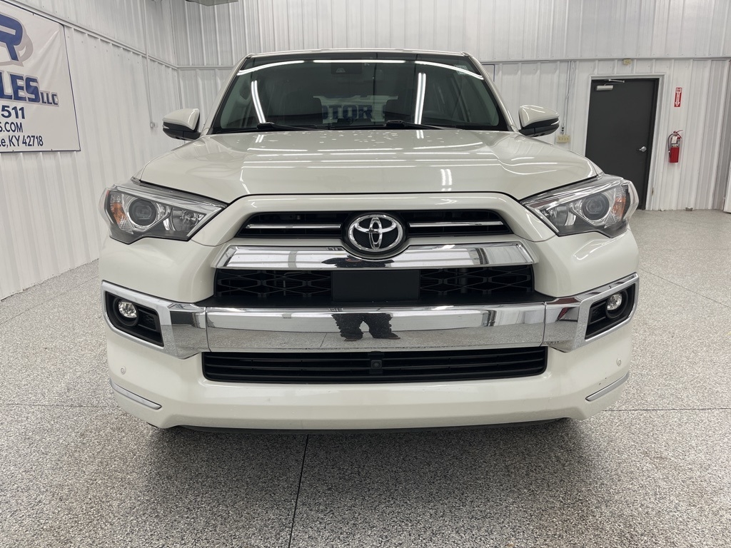 Toyota 4Runner Limited 4WD (Natl) 2022