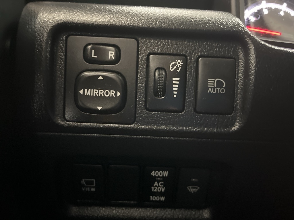 Toyota 4Runner Limited 4WD (Natl) 2022