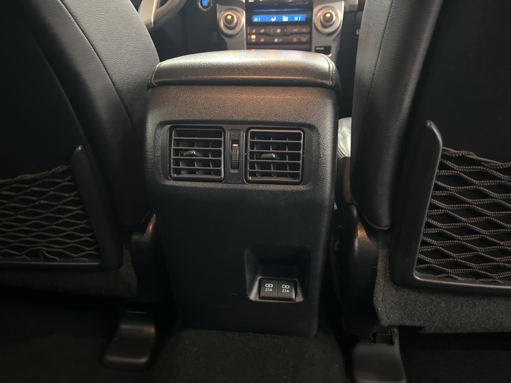 Toyota 4Runner Limited 4WD (Natl) 2022