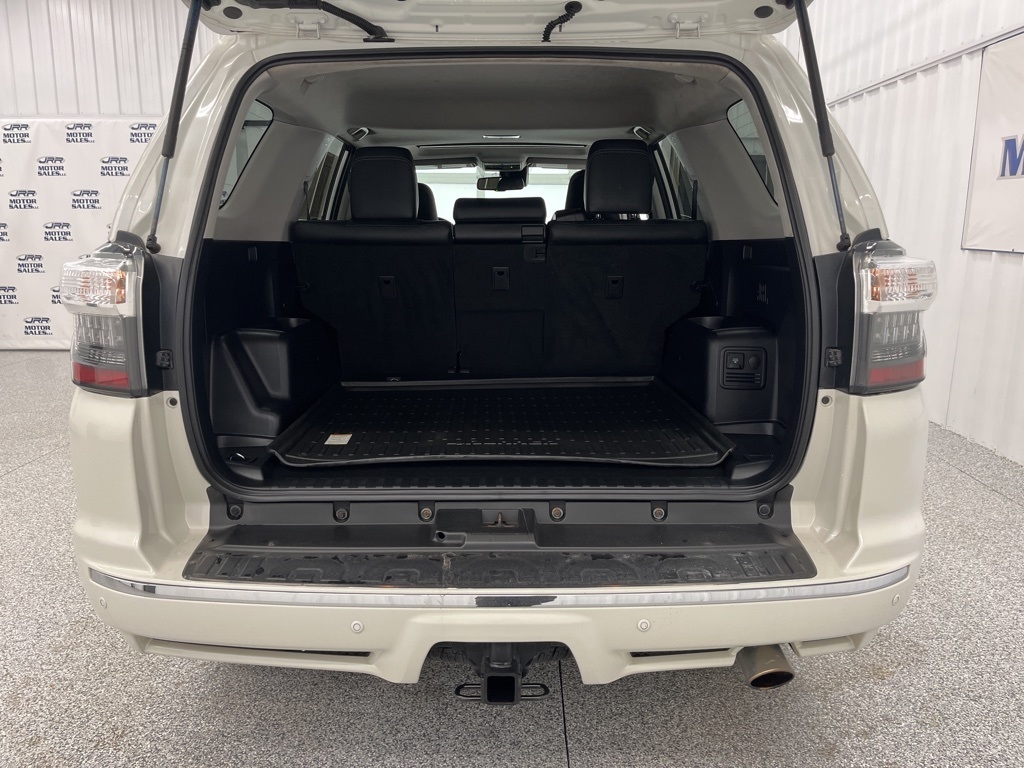 Toyota 4Runner Limited 4WD (Natl) 2022