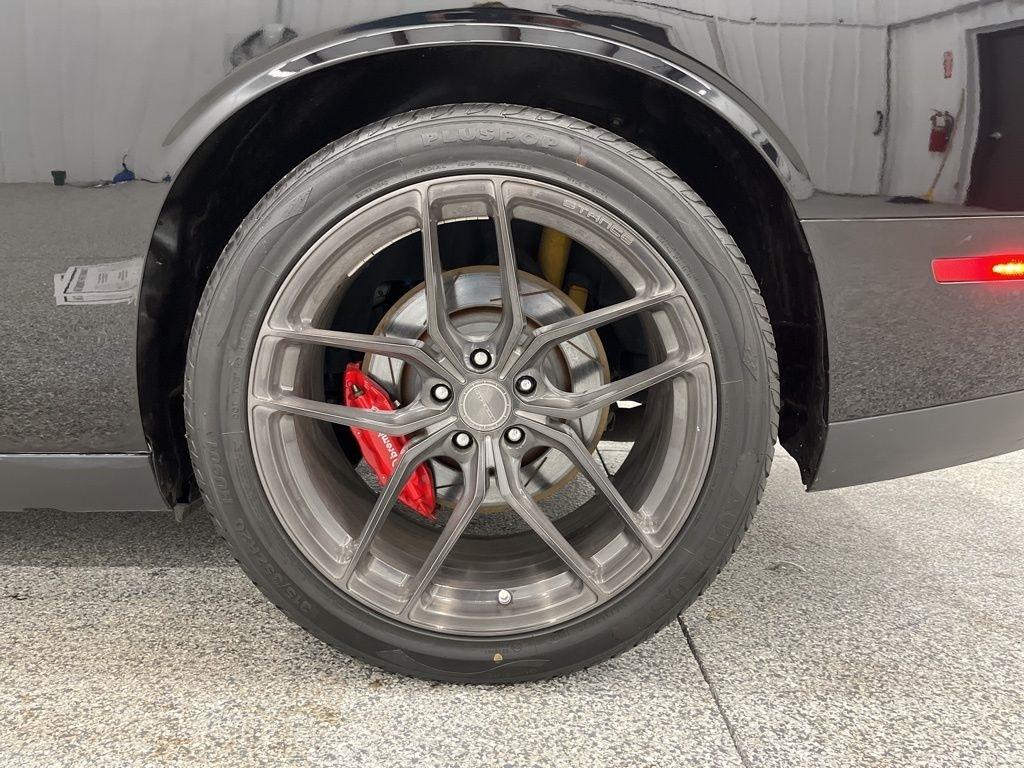 Dodge Challenger SRT Hellcat RWD 2019